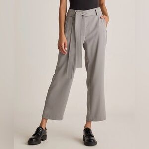 NWT Quince Grey Stretch Crepe Paperbag Pants
Size: 6